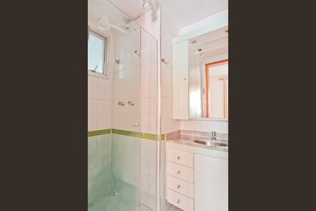 Apartamento para alugar com 76m², 3 quartos e 2 vagas Apartamento para alugar com 76m², 3 quartos e 2 vagasBanheiro da Suíte