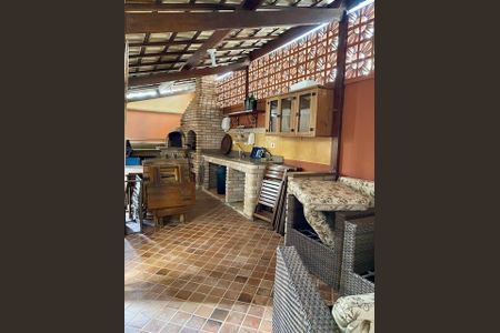 Apartamento à venda com 197m², 3 quartos e 3 vagas