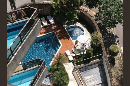 Apartamento à venda com 197m², 3 quartos e 3 vagas