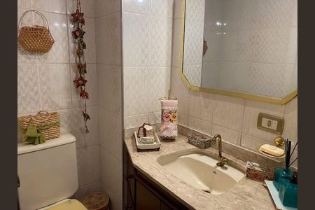 Apartamento à venda com 197m², 3 quartos e 3 vagas
