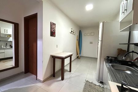 Sala  de apartamento para alugar com 1 quarto, 35m² em Ribeirão da Ilha, Florianópolis