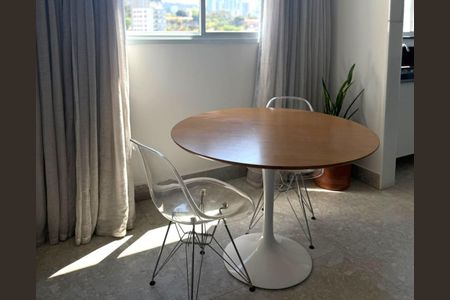 Apartamento para alugar com 70m², 2 quartos e 2 vagasFoto 07