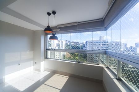 sala de apartamento para alugar com 3 quartos, 87m² em Buritis, Belo Horizonte