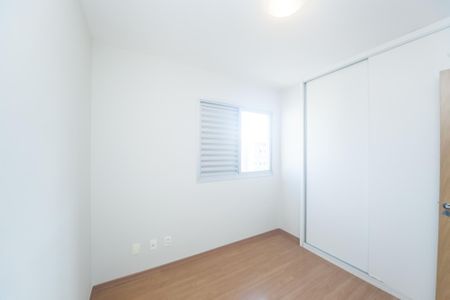 Apartamento à venda com 87m², 3 quartos e 2 vagas Apartamento à venda com 87m², 3 quartos e 2 vagasquarto 2