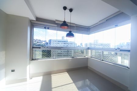 Apartamento à venda com 87m², 3 quartos e 2 vagas Apartamento à venda com 87m², 3 quartos e 2 vagassala