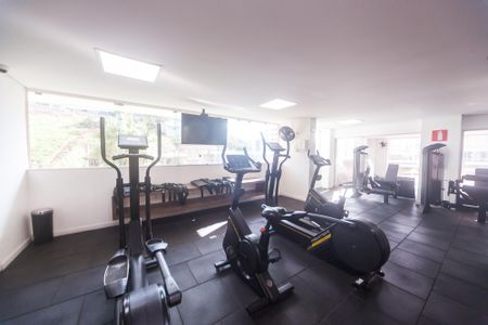Apartamento à venda com 87m², 3 quartos e 2 vagas Apartamento à venda com 87m², 3 quartos e 2 vagasÁrea comum - Academia