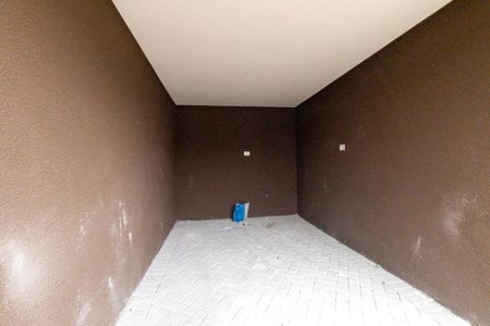 Garagem de casa à venda com 3 quartos, 129m² em Boqueirão, Curitiba