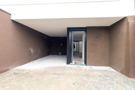 Fachada de casa à venda com 3 quartos, 129m² em Boqueirão, Curitiba