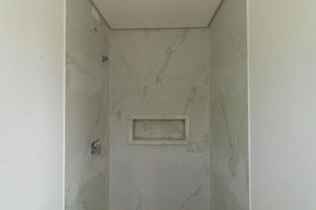 Casa à venda com 129m², 3 quartos e 2 vagas Casa à venda com 129m², 3 quartos e 2 vagasBanheiro Social 2