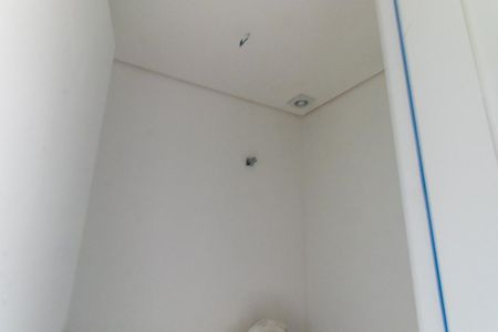 Casa à venda com 129m², 3 quartos e 2 vagas Casa à venda com 129m², 3 quartos e 2 vagasLavabo