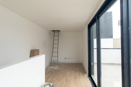 Casa à venda com 129m², 3 quartos e 2 vagas Casa à venda com 129m², 3 quartos e 2 vagasEscritório