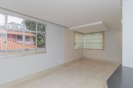 Apartamento à venda com 3 quartos, 90m² em São Lucas, Belo Horizonte