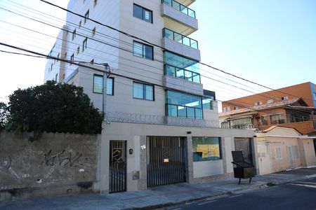 Fachada de apartamento à venda com 3 quartos, 180m² em Riacho das Pedras, Contagem