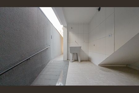 Área de Serviço de casa para alugar com 2 quartos, 97m² em Jardim Três Marias, São Paulo
