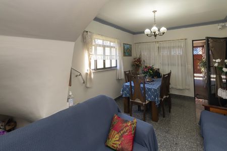 Sala de casa para alugar com 2 quartos, 250m² em Tremembé, São Paulo