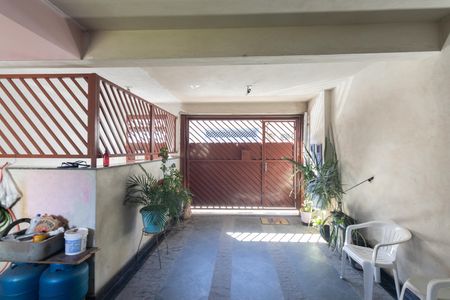 Garagem de casa para alugar com 2 quartos, 250m² em Tremembé, São Paulo