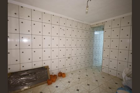 Casa para alugar com 1 quarto, 70m² em Rochdale, Osasco