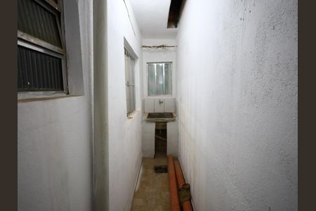 Área de Serviço de casa para alugar com 1 quarto, 70m² em Rochdale, Osasco