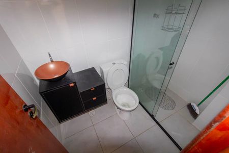 Banheiro de apartamento para alugar com 1 quarto, 34m² em Jardim Coimbra, São Paulo