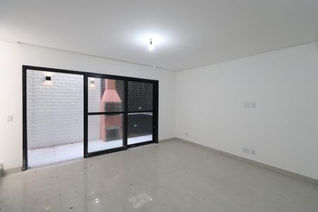 Sala de casa para alugar com 3 quartos, 200m² em Penha de França, São Paulo