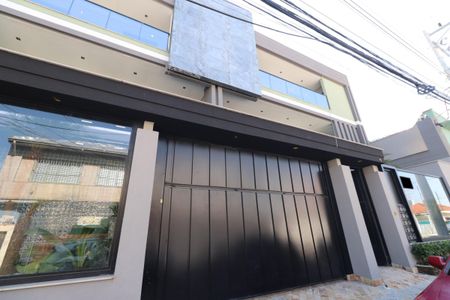 Fachada de casa para alugar com 3 quartos, 200m² em Penha de França, São Paulo