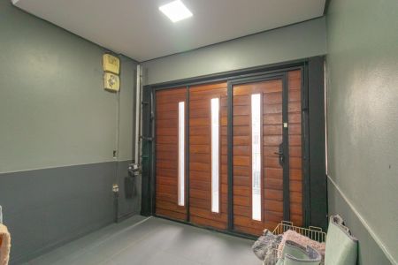 Casa à venda com 2 quartos, 260m² em Igará, Canoas