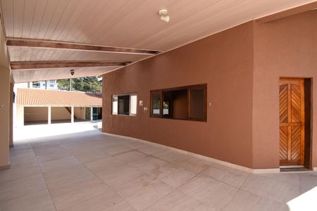 Casa para alugar com 330m², 4 quartos e 8 vagasÁrea externa