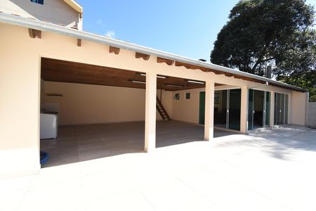Casa para alugar com 330m², 4 quartos e 8 vagasÁrea externa