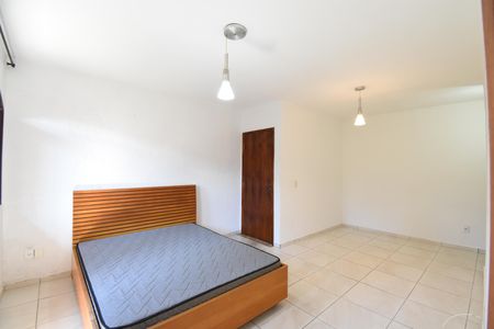 Casa para alugar com 330m², 4 quartos e 8 vagasSuíte 3