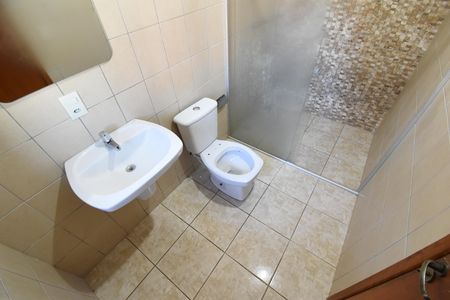 Casa para alugar com 330m², 4 quartos e 8 vagasBanheiro da Suíte 2