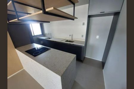 Apartamento para alugar com 73m², 2 quartos e 2 vagas Apartamento para alugar com 73m², 2 quartos e 2 vagasCozinha