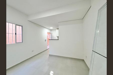 Sala de casa de condomínio para alugar com 1 quarto, 60m² em Jardim Mangalot, São Paulo