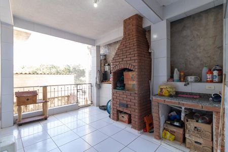 Área de casa para alugar com 3 quartos, 120m² em Chácara Cruzeiro do Sul, São Paulo