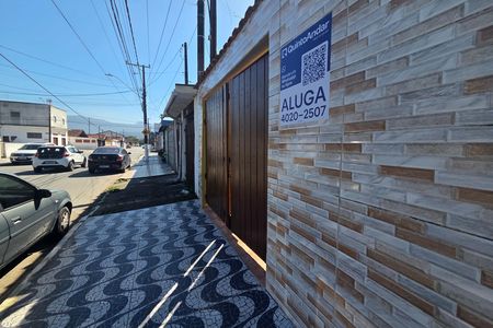 Casa para alugar com 78m², 2 quartos e 2 vagas Casa para alugar com 78m², 2 quartos e 2 vagasFachada