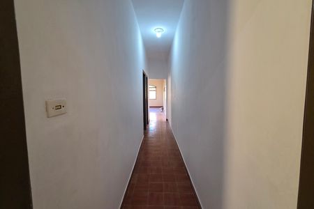 Casa para alugar com 78m², 2 quartos e 2 vagas Casa para alugar com 78m², 2 quartos e 2 vagasCorredor