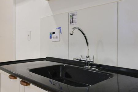 Cozinha de apartamento para alugar com 2 quartos, 35m² em Vila Andrade, São Paulo