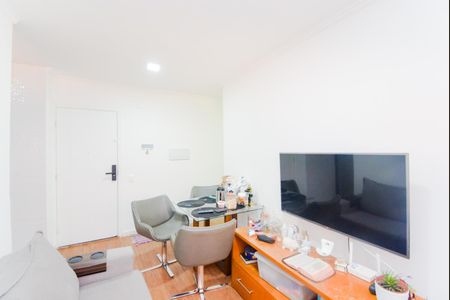 Sala de apartamento para alugar com 1 quarto, 42m² em Jardim Iv Centenario, Guarulhos