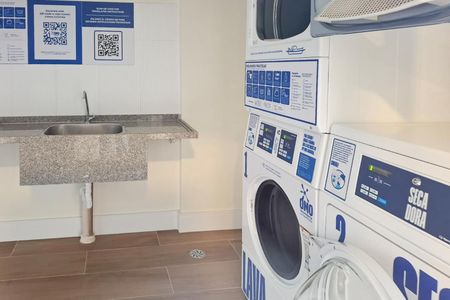 Apartamento à venda com 70m², 3 quartos e 1 vaga Apartamento à venda com 70m², 3 quartos e 1 vagaLavanderia