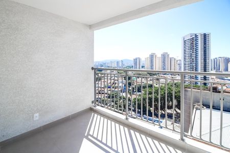 Apartamento à venda com 70m², 3 quartos e 1 vaga Apartamento à venda com 70m², 3 quartos e 1 vagaVaranda