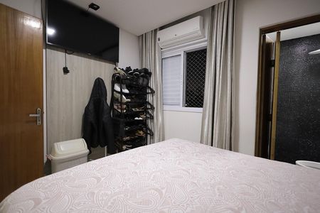Quarto Suíte de apartamento para alugar com 2 quartos, 96m² em Vila Cecilia Maria, Santo André