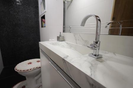 Banheiro de apartamento para alugar com 2 quartos, 96m² em Vila Cecilia Maria, Santo André