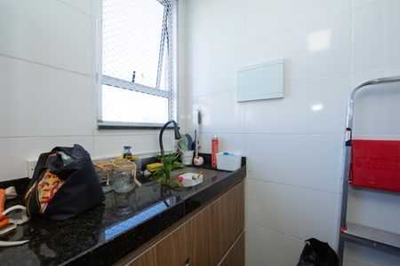 Apartamento à venda com 52m², 2 quartos e 1 vagaAREA DE SEERVICO