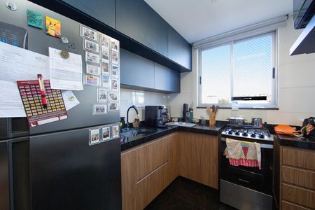 Apartamento à venda com 52m², 2 quartos e 1 vagaCOZINHA