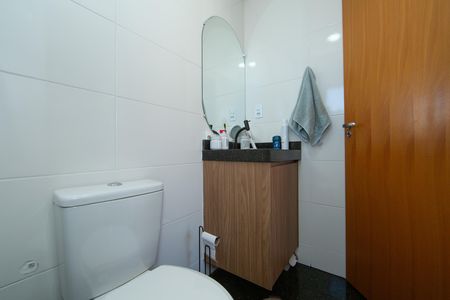 Apartamento à venda com 52m², 2 quartos e 1 vagaBANHEIRO2