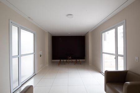 Casa de condomínio para alugar com 44m², 2 quartos e 1 vaga Casa de condomínio para alugar com 44m², 2 quartos e 1 vagaÁrea comum - Salão de festas