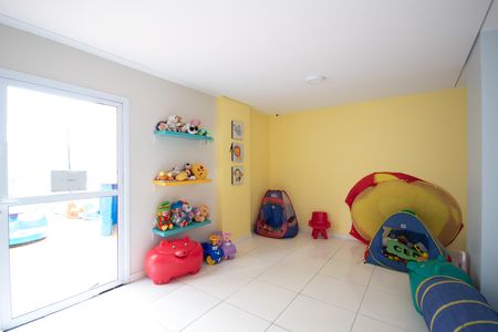 Casa de condomínio para alugar com 44m², 2 quartos e 1 vaga Casa de condomínio para alugar com 44m², 2 quartos e 1 vagaBrinquedoteca