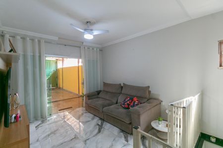 Casa à venda com 300m², 4 quartos e 2 vagas