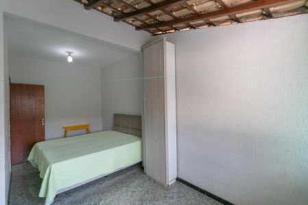 Casa à venda com 300m², 4 quartos e 2 vagas