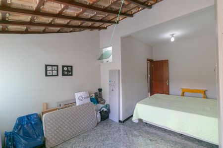 Casa para alugar com 4 quartos, 300m² em Jaqueline, Belo Horizonte
