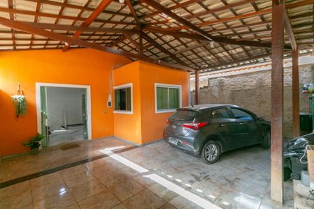 Casa à venda com 300m², 4 quartos e 2 vagas
